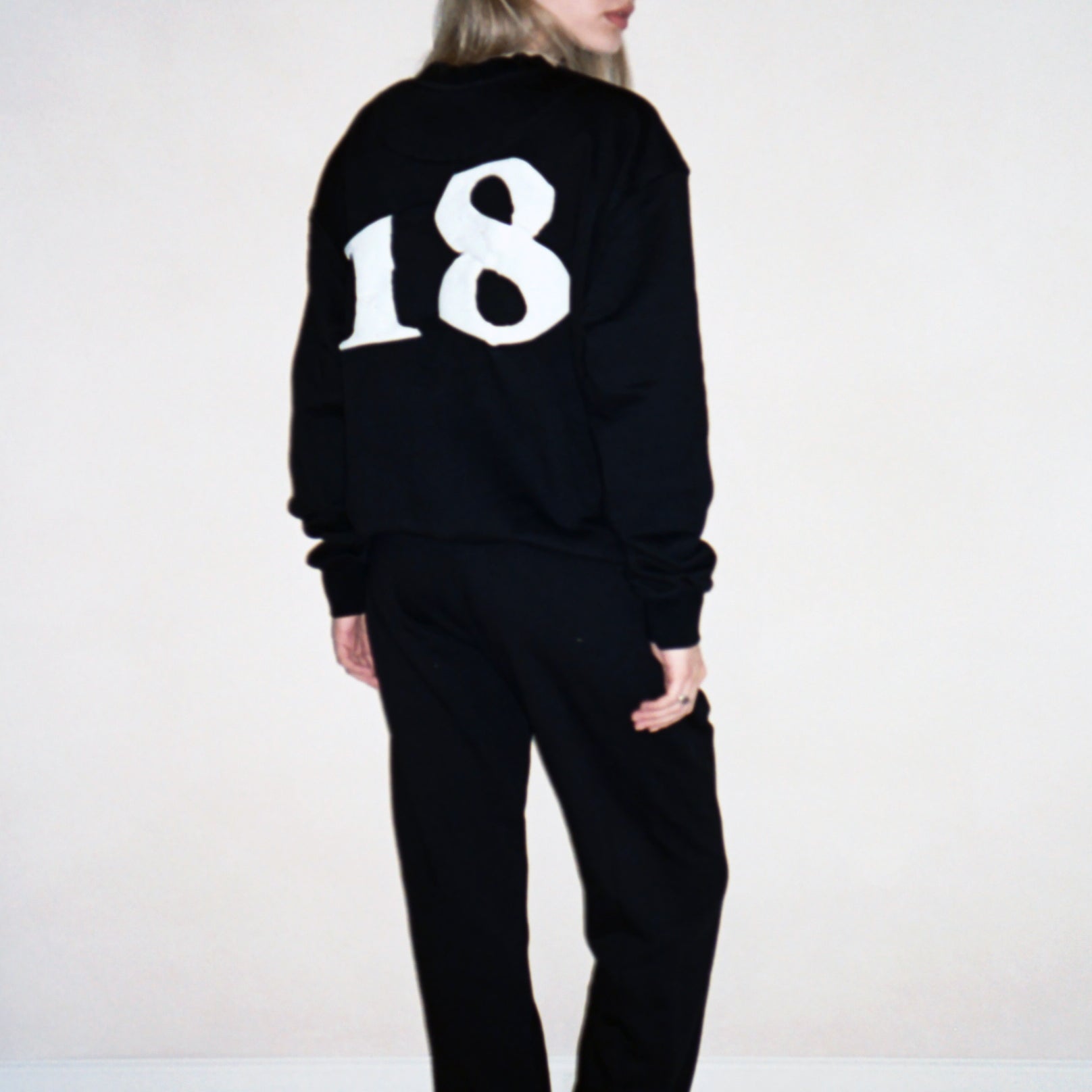 EIGHTEEN TERRY CREWNECK HOLYLAND CIVILIANS