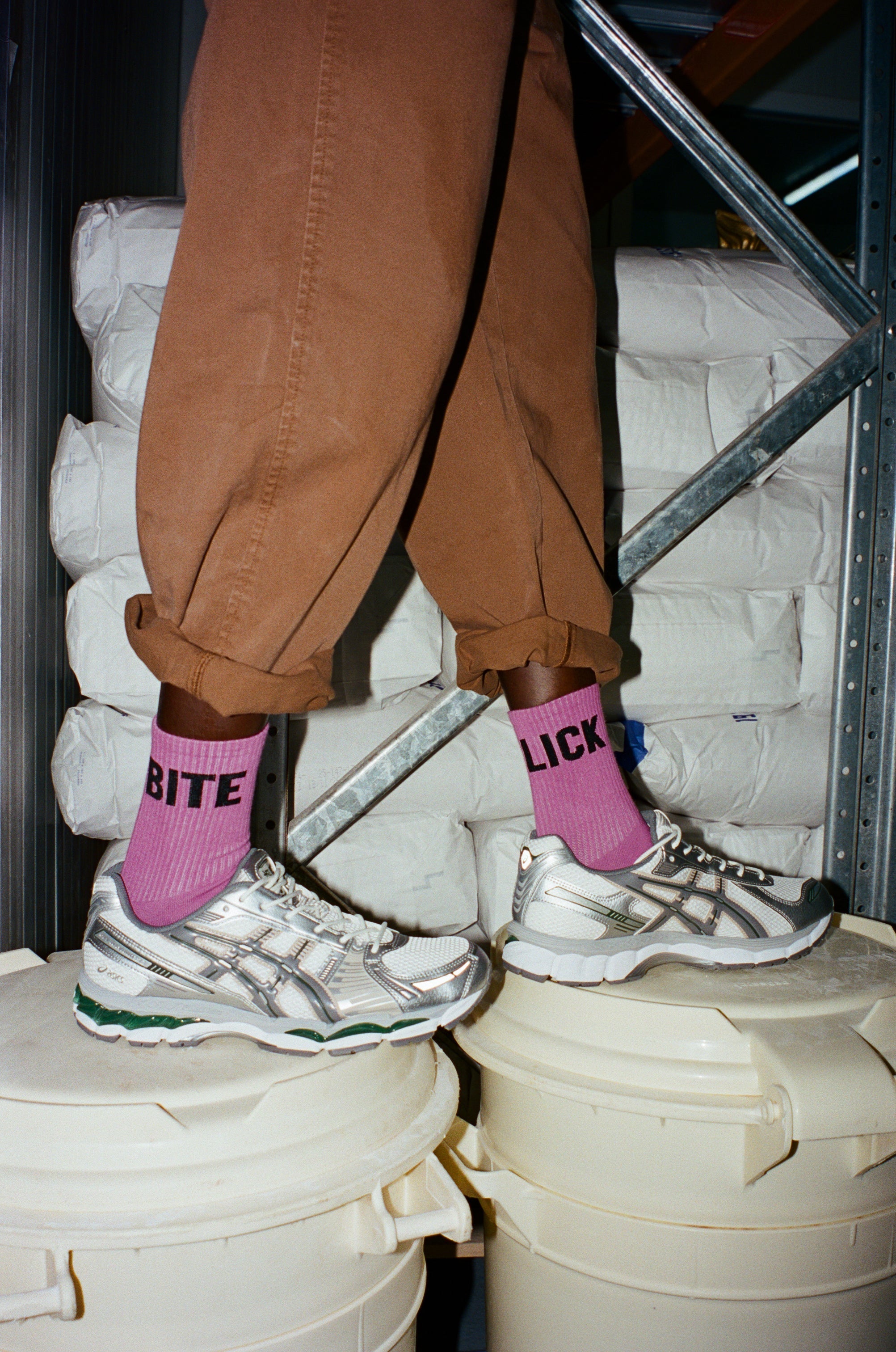 LICK BITE SOCKS GOLDA